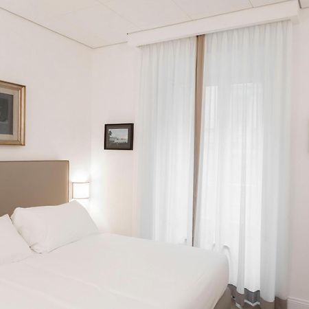 Domus Vitra Hotel Rome Bagian luar foto