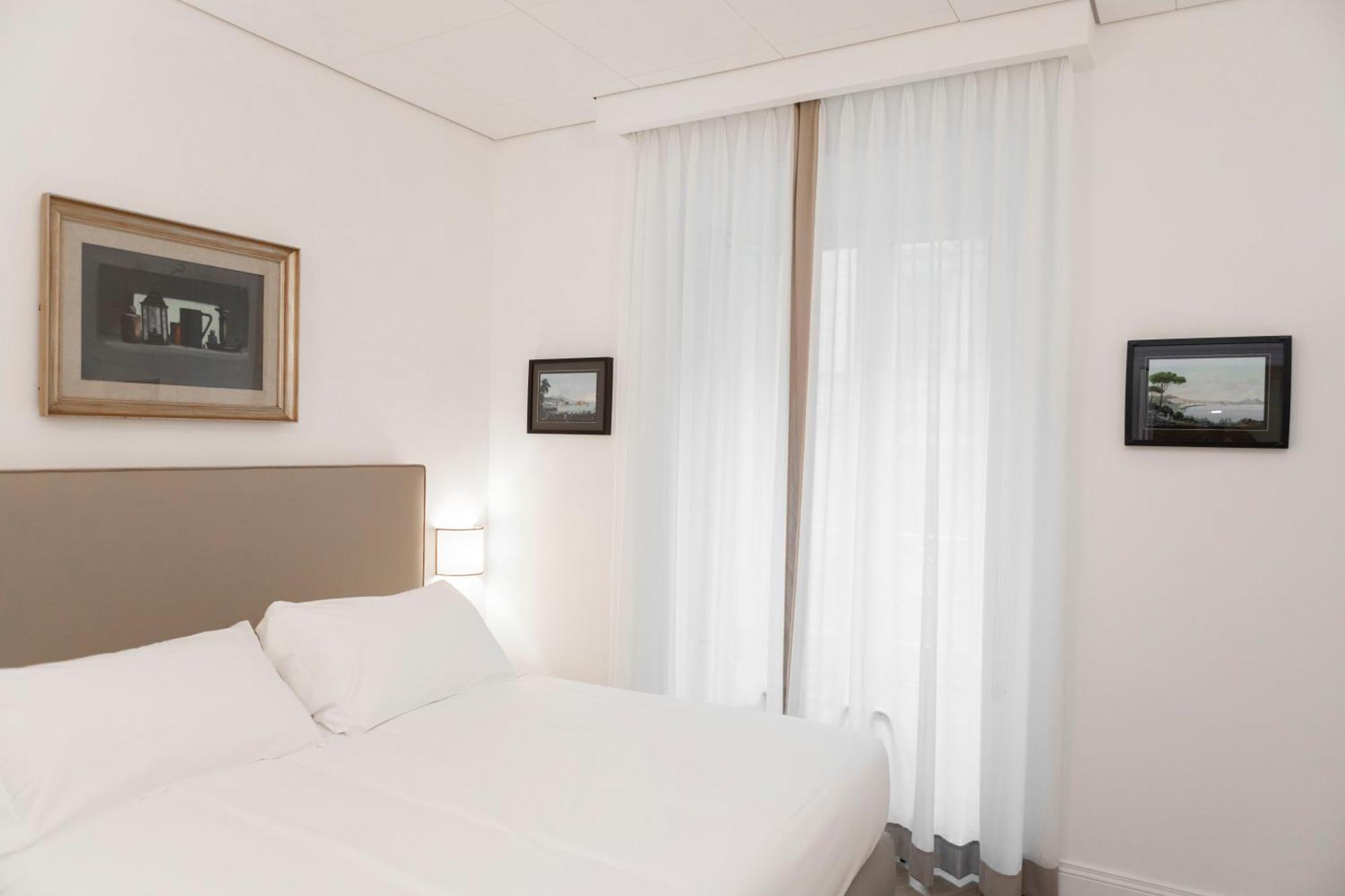 Domus Vitra Hotel Rome Bagian luar foto