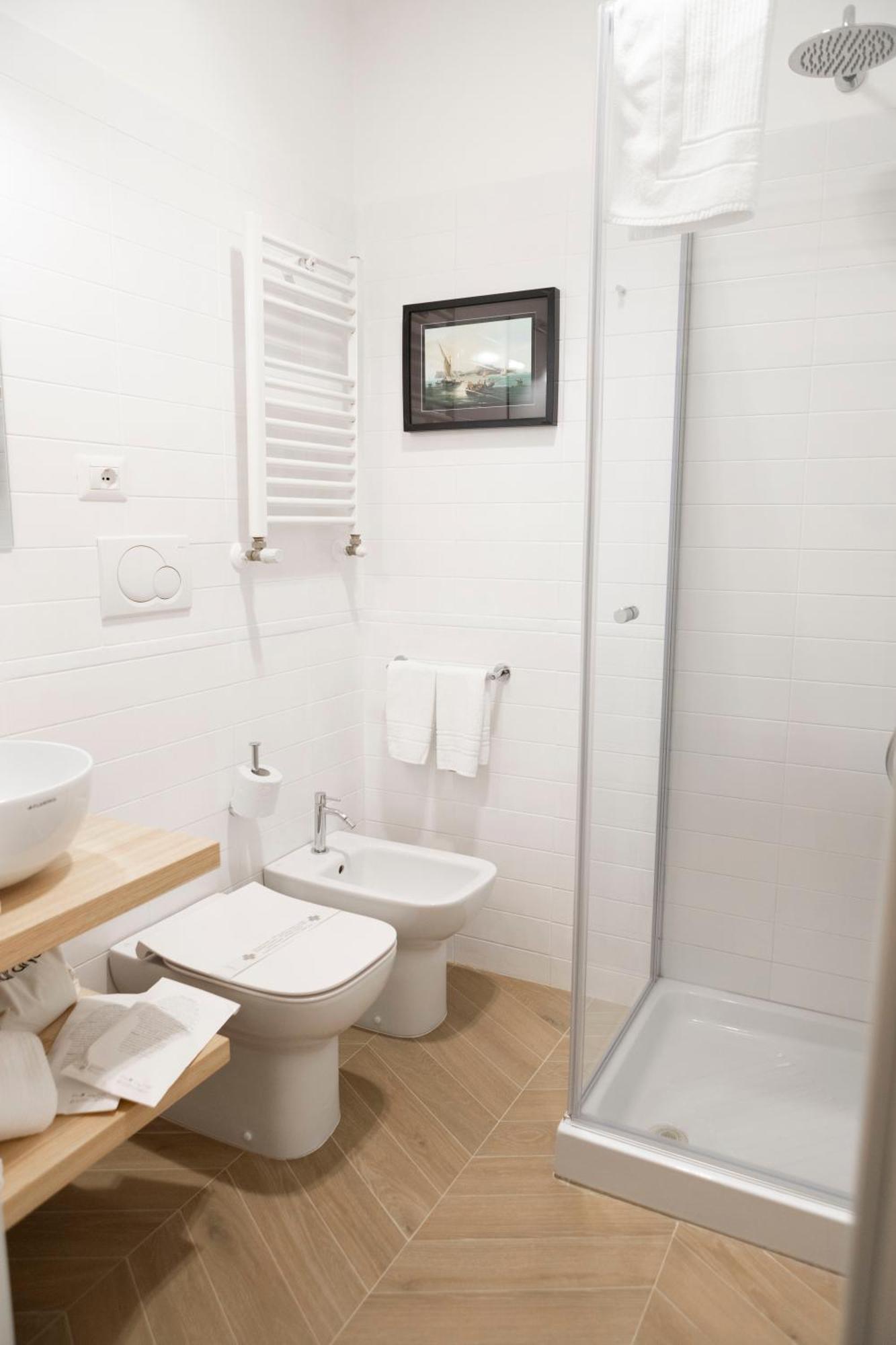 Domus Vitra Hotel Rome Bagian luar foto