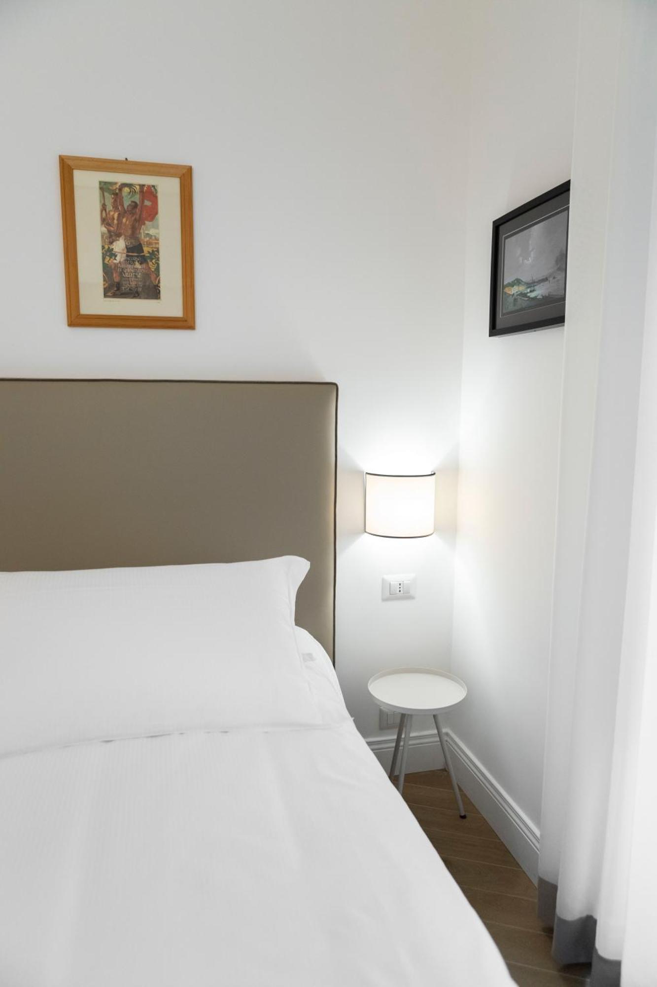 Domus Vitra Hotel Rome Bagian luar foto
