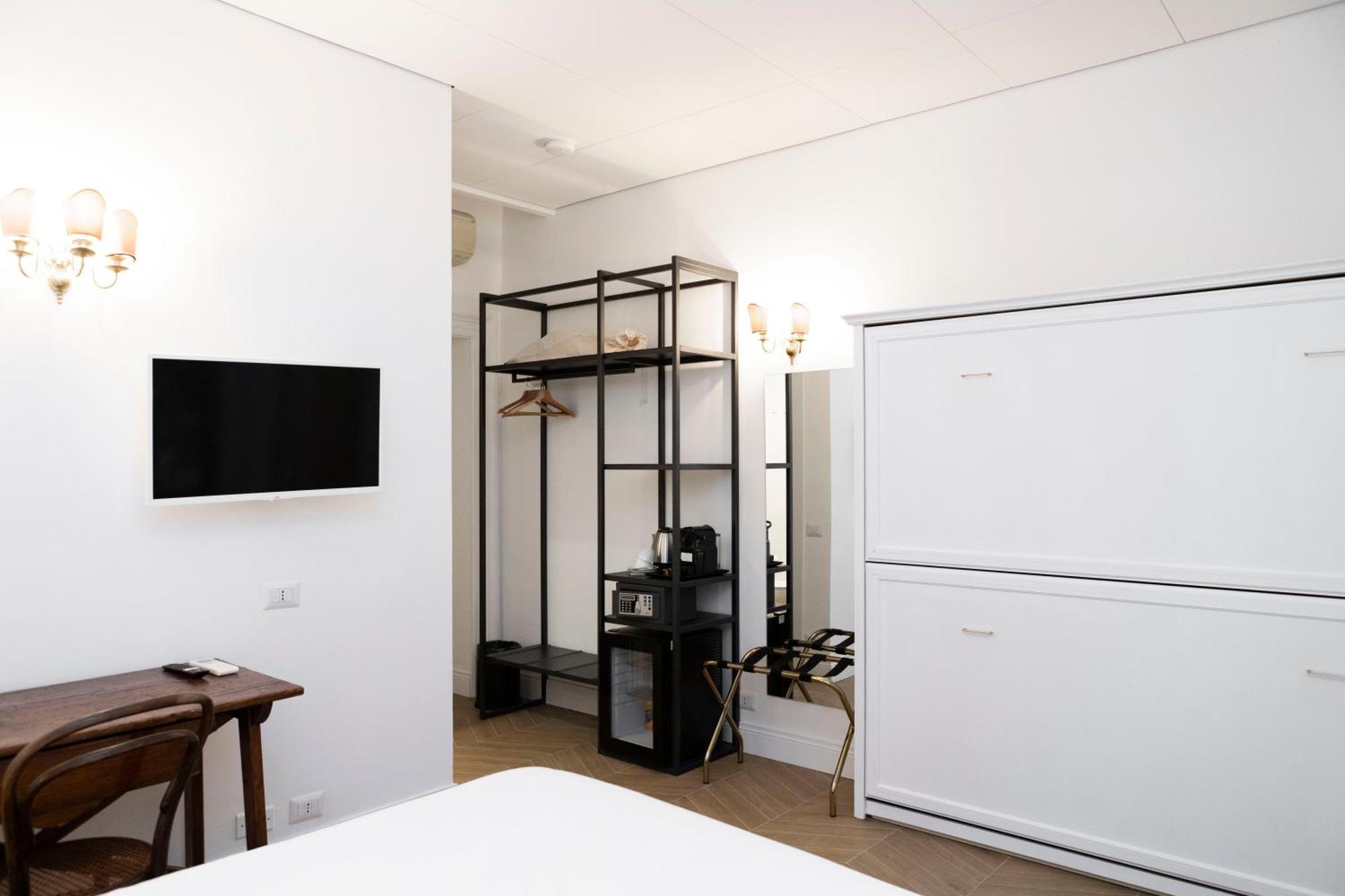 Domus Vitra Hotel Rome Bagian luar foto